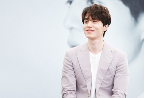 Lee Dong Wook